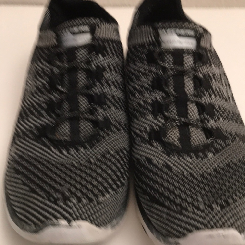 Women’s shoes